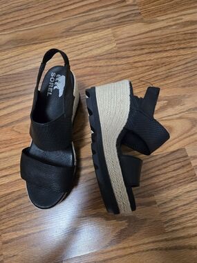 Sorel Joanie II Slingback Black Espadrille Wedge Sandals Size 8.5